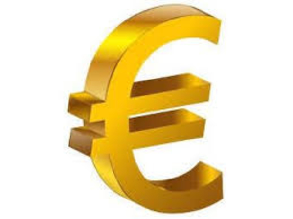 Специально запрограммированные дебетовые карты в продаже. 2